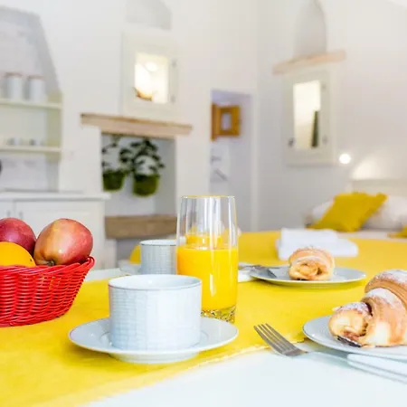 Old City Studio Apartment *